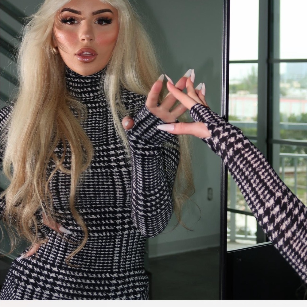 Norma Kamali Checkered Long Sleeve Dress